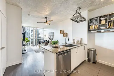 4099 Brickstone Mews 2305, Mississauga, On L5b 0g2