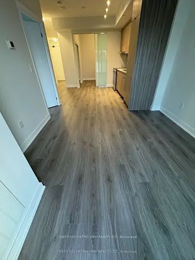 4130 Parkside Village Drive 1603, Mississauga, On L5b 3m8