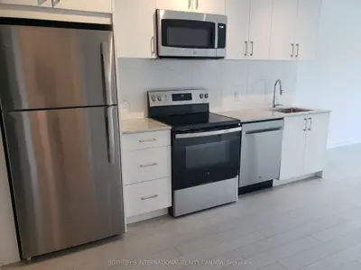 4010 Eglinton Avenue W 201, Toronto, On M9a 0g5