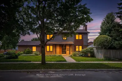 3985 Taffey Crescent, Mississauga, On L5l 2a6