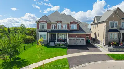 16 Layton Street, Brampton, On L6p 4h4