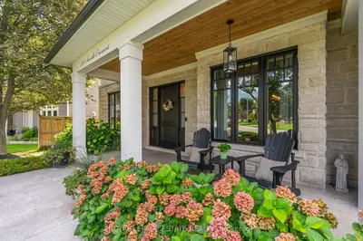 412 Saville Crescent, Oakville, On L6l 3t8