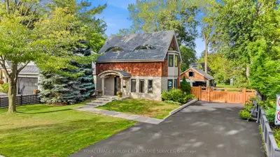 423 Smith Avenue, Burlington, On L7r 2t9