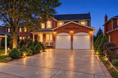 52 Westchester Boulevard, Caledon, On L7e 5v8