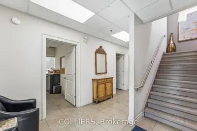 19 Automatic Road, Brampton, On L6s 4k6