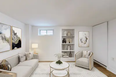 102 Bowie Avenue Bsmt, Toronto, On M6e 2p7