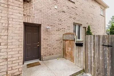 20 Laurentide Crescent BSMT, Brampton, ON L6P 1Y4