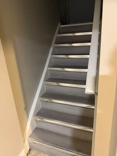 19 Mannel (basement) Crescent, Brampton, On L6y 5e2