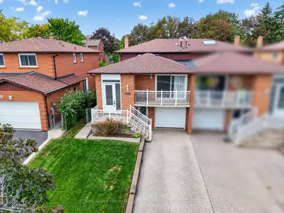 1633 Warren Drive, Mississauga, On L4w 2x1