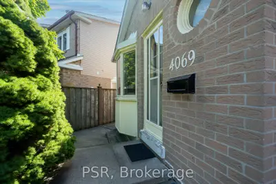 4069 Chelmsford Court, Mississauga, On L5b 2x2