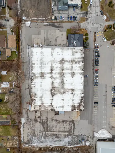 40 Butterick Road, Toronto, On M8w 3z8