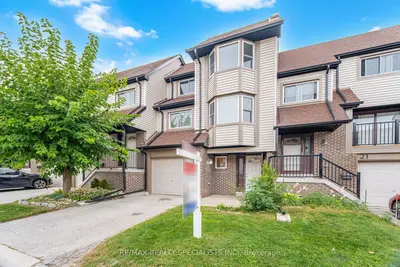 6780 Formentera Avenue 20, Mississauga, On L5n 2l1