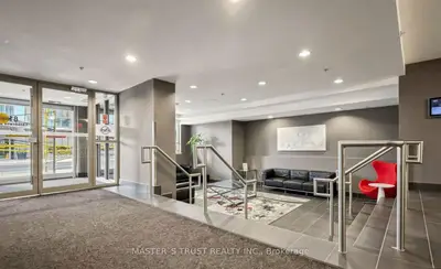 812 Lansdowne Avenue 302, Toronto, On M6h 4k5