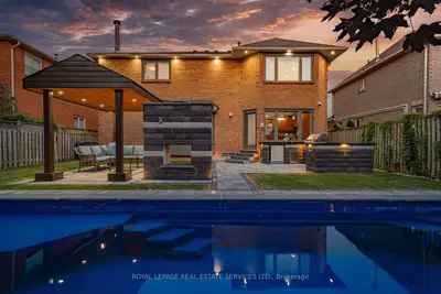 2143 Brays Lane, Oakville, On L6m 2t2