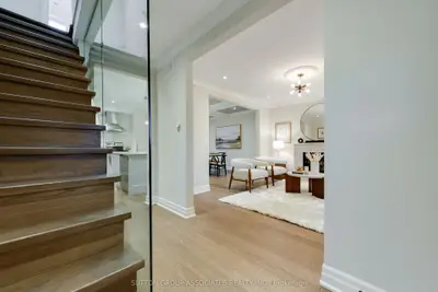 71 Kersdale Avenue, Toronto, On M6m 1e2