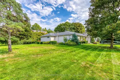 281 Pinehurst Drive, Oakville, On L6j 4x2