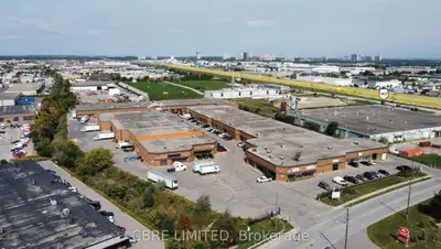 52 Bramsteele Road Unit 2, Brampton, On L6w 3m5