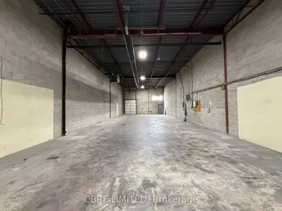 52 Bramsteele Road Unit 2, Brampton, On L6w 3m5