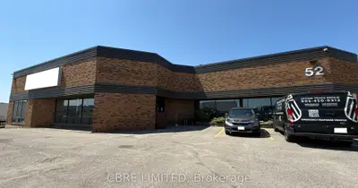 52 Bramsteele Road Unit 1- 2, Brampton, On L6w 3m5