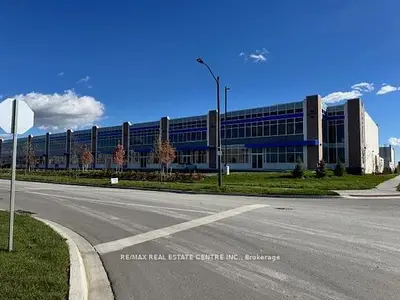 85 Inspire Boulevard C10, Brampton, On L6r 3w4