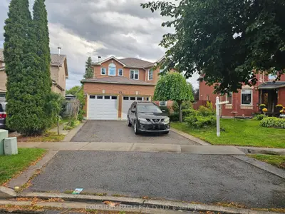 42 Porteous Circle, Brampton, On L6s 5c3