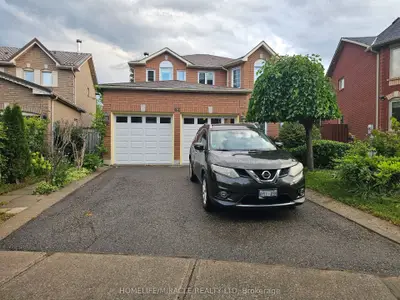 42 Porteous Circle, Brampton, On L6s 5c3