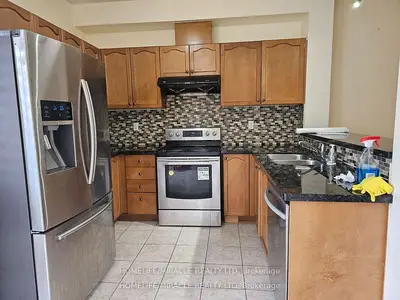 115 Nathaniel Crescent, Brampton, On L6y 5m3