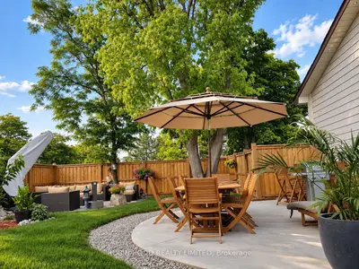 270 Vodden Street, Brampton, On L6v 2p8