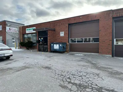 25 & 29 Milford Avenue, Toronto, On M6m 2w1