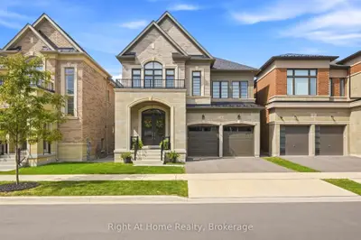45 Boulton Trail, Oakville, On L6h 0z9