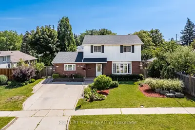 4 Rosefield Drive, Halton Hills, On L7g 4r1