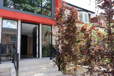 218 Jane Street Main Floor, Toronto, On M6s 3y9