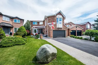 3211 Dovetail Mews, Mississauga, On L5l 5k4
