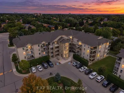 1440 Bishops Gate 206, Oakville, On L6m 4m9