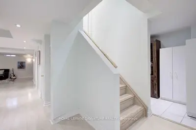 5386 Landsborough Avenue, Mississauga, On L5r 3x2