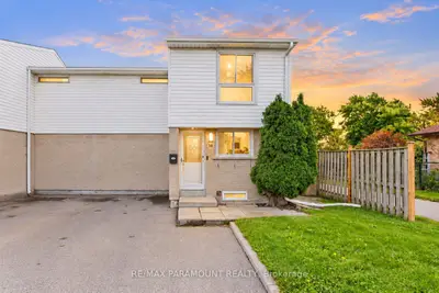 16 Gleneaden Court, Brampton, On L6s 2j7