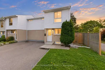 16 Gleneaden Court, Brampton, On L6s 2j7