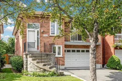 4304 Curia Crescent, Mississauga, On L4z 2x4