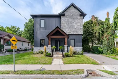 89 Willow Street, Caledon, On L7e 3g3