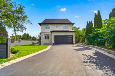 408 Seabourne Drive, Oakville, On L6l 4g1