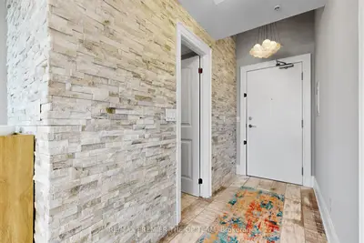45 Yorkland Boulevard 105, Brampton, On L6p 4b4
