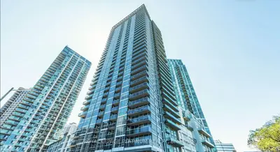 223 Webb Drive 1202, Mississauga, On L5b 0e8
