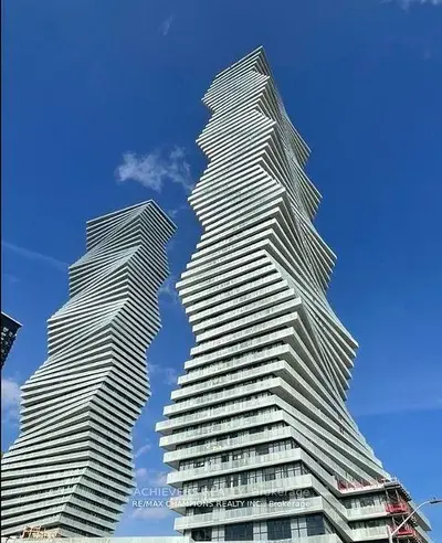 3883 Quartz Road 4705, Mississauga, On L5b 0m4