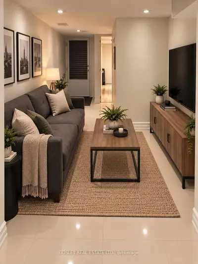 257 Franklin Avenue Lower, Toronto, On M6p 3z4