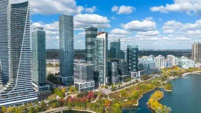 70 Annie Craig Drive 414, Toronto, On M8v 0g2