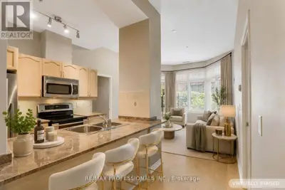 350 Princess Royal Drive 102, Mississauga, On L5b 4n1