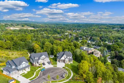 8 J B Robson Court, Halton Hills, On L7g 0p3