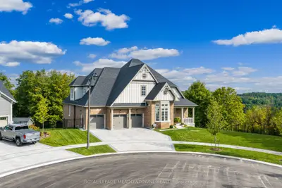 8 J B Robson Court, Halton Hills, On L7g 0p3