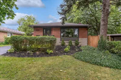 2241 Joyce Street, Burlington, On L7r 2b6