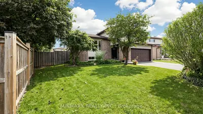 482 Gowland Crescent, Milton, On L9t 4e5